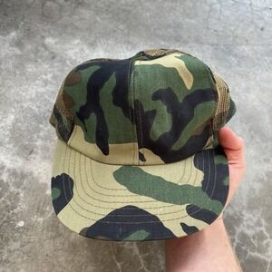 Vintage 80's 90's Woodland Camo Blank Trucker Hat